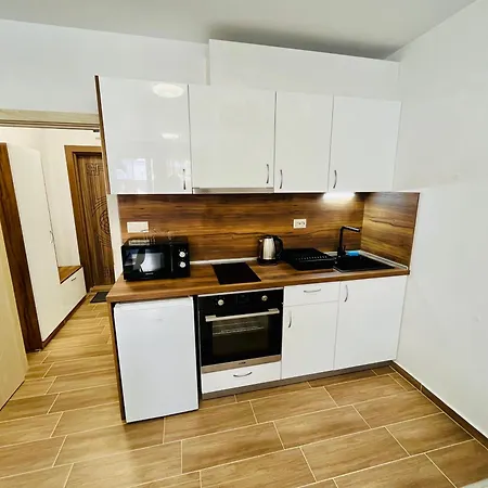 тутхон Apartman Pomorie