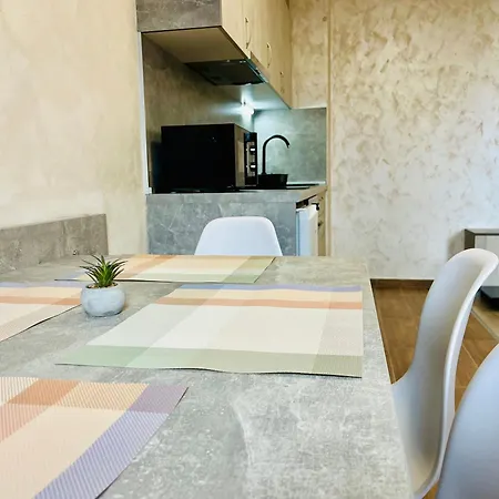 Apartmán тутхон *