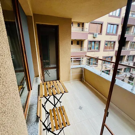 тутхон Pomorie