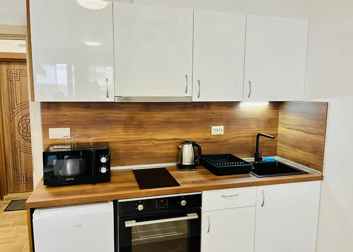 тутхон * Pomorie