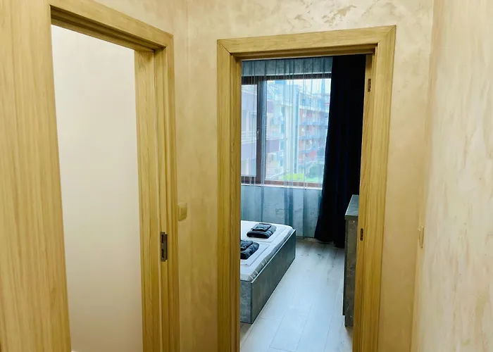 тутхон * Pomorie