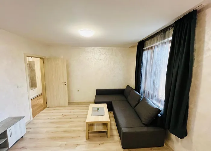 Apartment тутхон